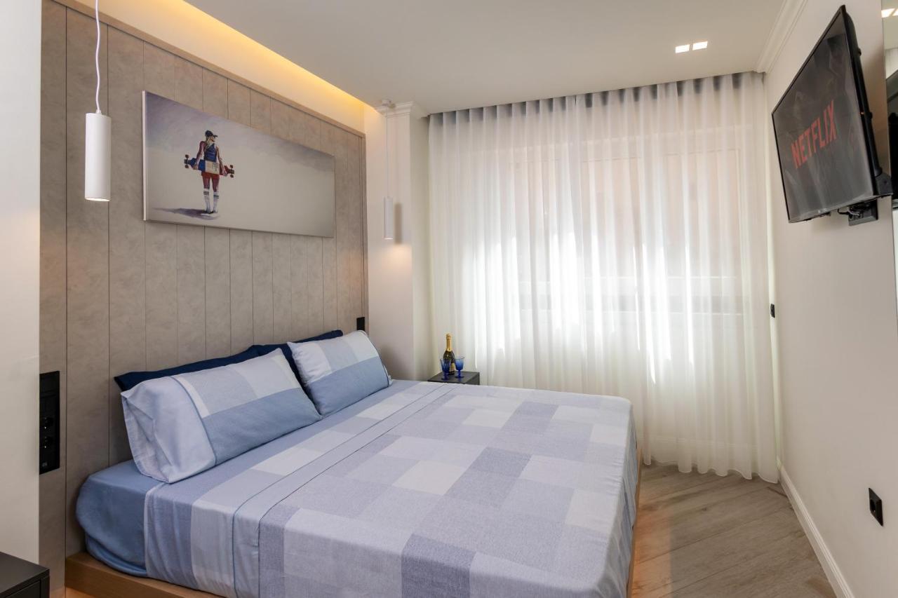 Triple A @ Trendy Psiri - Art & Nightlife Aparthotel Athena Bagian luar foto
